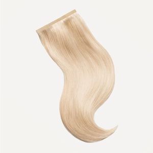 Luxy 12” extensions in seamless ash blonde